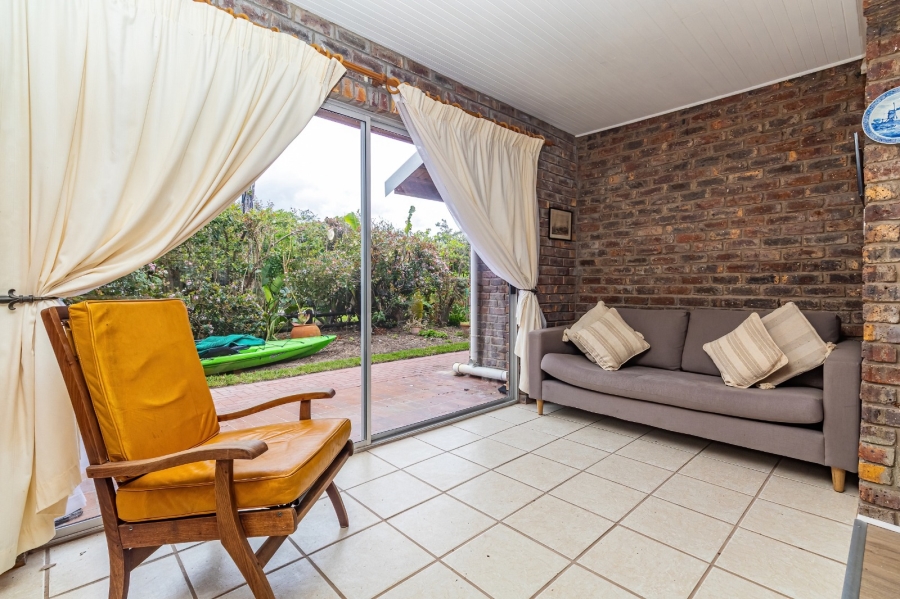 4 Bedroom Property for Sale in The Island Western Cape